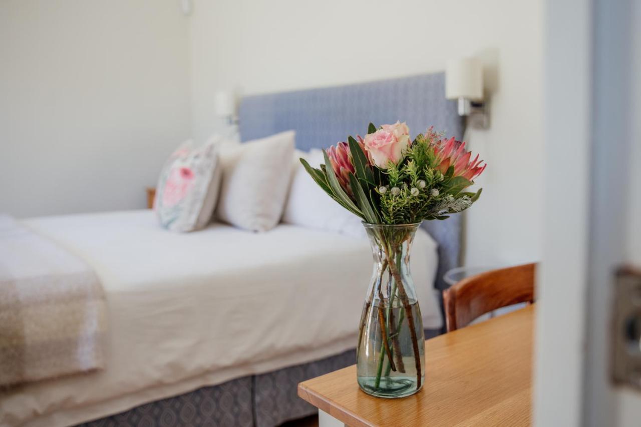 Bed and Breakfast Cornerstone Manor Grahamstown Exterior foto